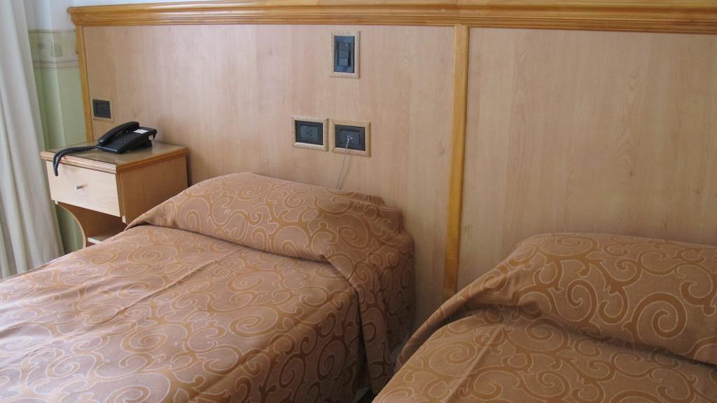 Hotel Pedraza Buenos Aires Chambre photo